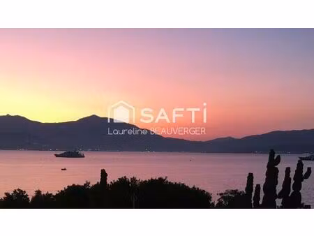 pieds dans l'eau - emplacement exceptionnel