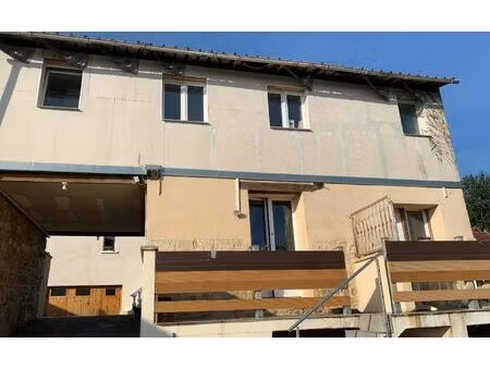 location appartement  m² t-1 à janville  434 €