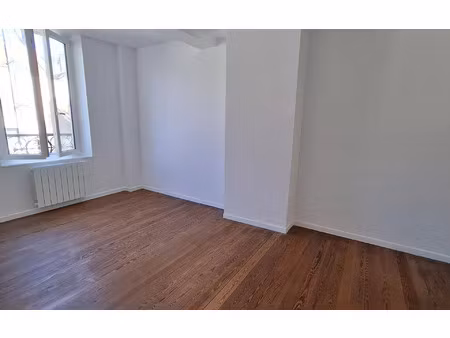 location appartement  m² t-4 à villiers-saint-denis  975 €