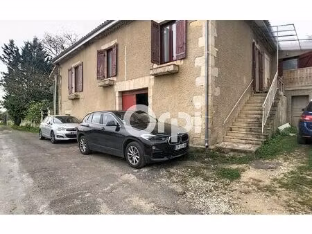 location maison  m² t-6 à château-l'évêque  1 100 €