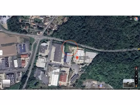 terrain indépendant 1842m2 pour tout activité industrielles  entrepôt stockage