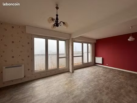 appartement 3 pièces 80 m²