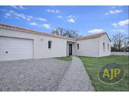 location maison à treize-septiers (85600) : à louer / 103m² treize-septiers