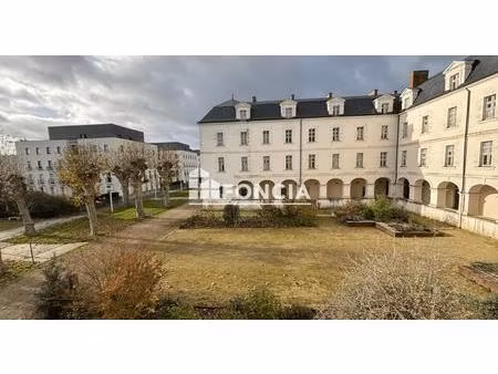 a vendre superbe résidence beau t3 charme lumière parking intérieur