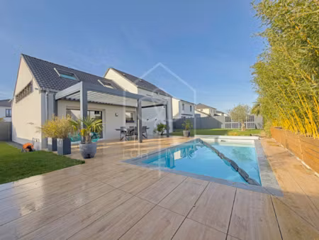 vente maison 6 pièces 120 m² coin-lès-cuvry (57420)