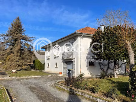 maison de 5 chambres