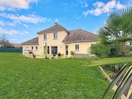 maison récente de 209m2 à montaulin