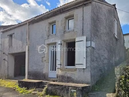 maison de ville de 49 m² à le busseau