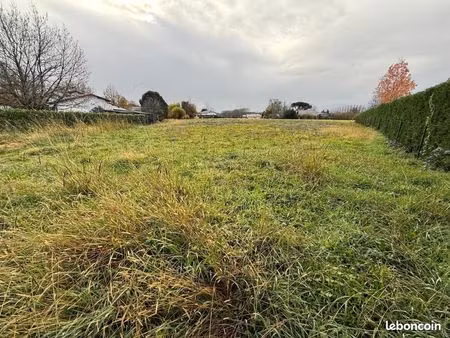 terrain 1 286 m² tethieu