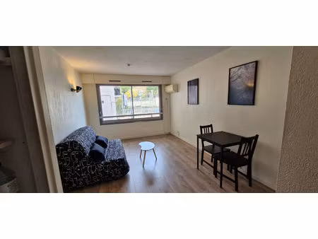 studio meuble toulon 1 pièce(s) 24.53 m2