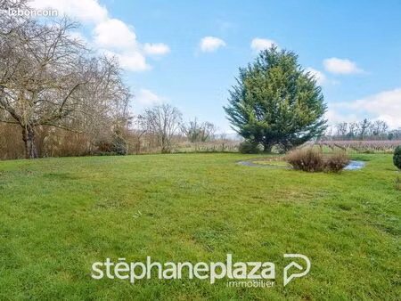 terrain 500 m² prisse