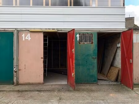 local professionnel 48 m² 2 vrais niveaux – romainville