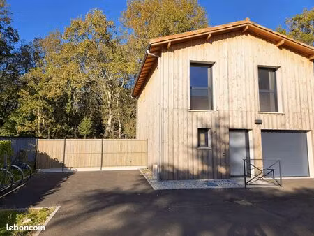 maison à louer – neuf  3 chambres  garage – lacanau ville