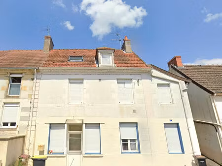 vente immeuble 6 pièces  140.00m²  imphy