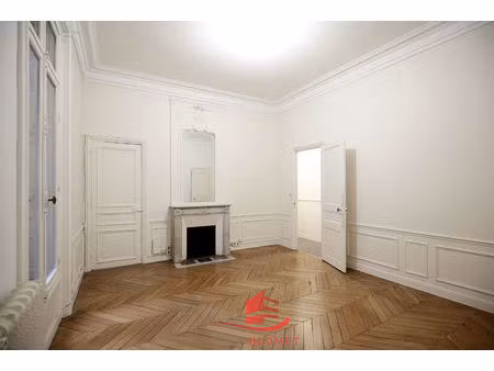 bureaux 115m2 arc de triomphe