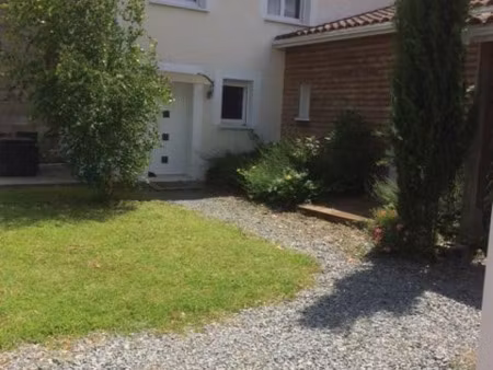 maison 4 pièces - 75m2 - lalande de pomerol