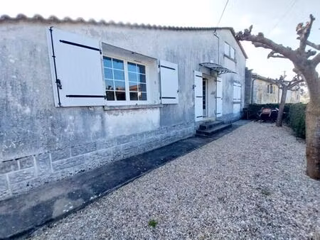 location maison 3 pièces 54m² ste terre 33350