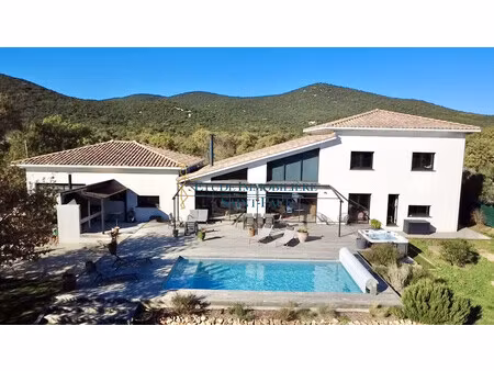 villa contemporaine de 200m2