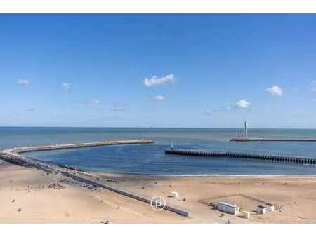 penthouse avec vue imprenable sur la mer