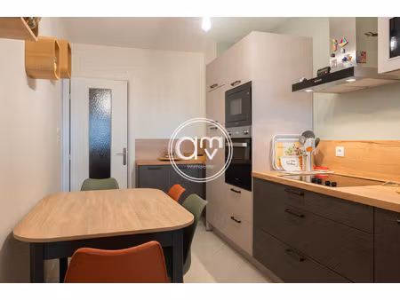 toulon - la rode : viager superbe t4 avec terrasse et vue dé