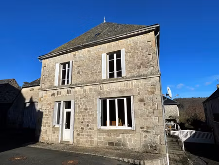 maison de bourg a menet