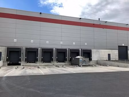 location entrepôt / local d'activités lomme 12 066 m²