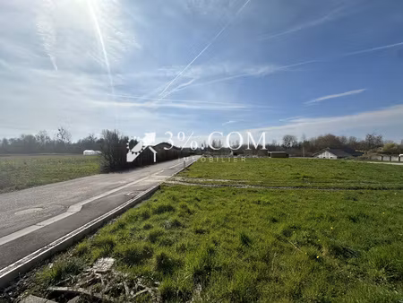 terrains de 691 m² à 1221 m² a batir  4 lots disponibles a chenevieres