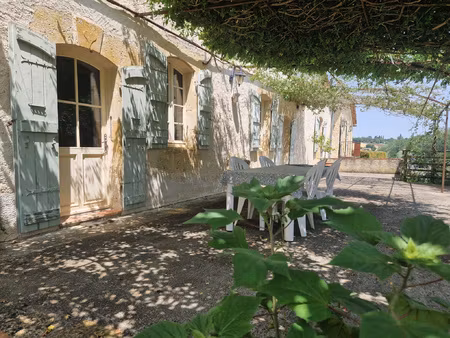 ancienne maison en pierre avec plus de 2ha de terrain  pisci