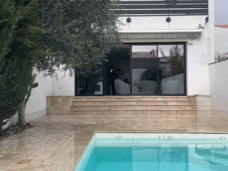 villa de qualité à la rochelle