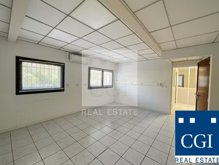 achat local professionnel 139m² meylan 38240