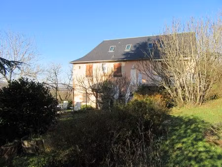 secteur valady maison en pierre t3 sur 1297 m² de terrain