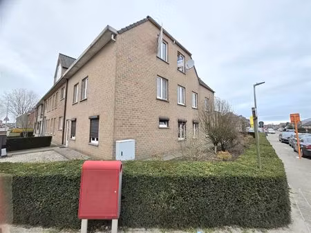instapklaar appartement met 2 slpks en garage in centrum