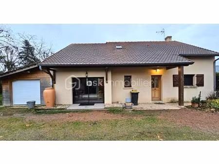 exclusivité – maison 190 m² – 7 chambres – dpe : c- quartier résidentiel du coteau