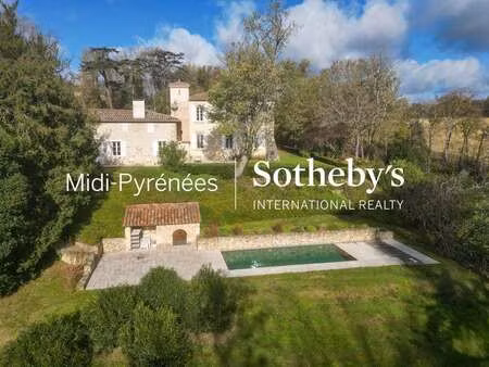 maison de luxe à vendre à puylaurens : 1 180 000 € | 458m²