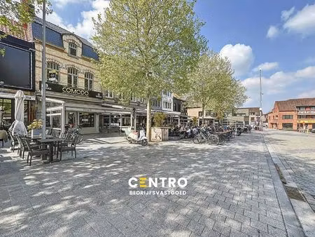 ruim instapklaar handelspand met te renoveren woning (vroeger café comodo en ook café moza
