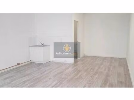 location fonds de commerce 1 pièces 31 m2 à saint-laurent-de-carnols