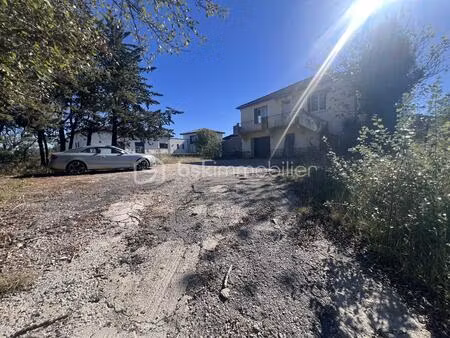 maison de 143 m² à bagard