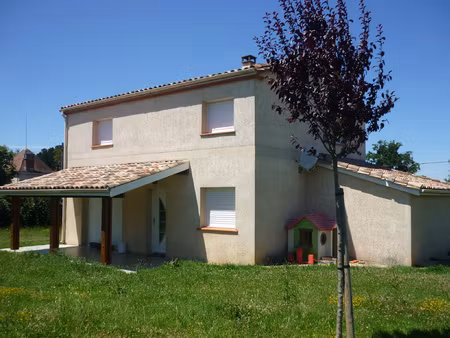 location maison 5 pièces 113m² bias 47300