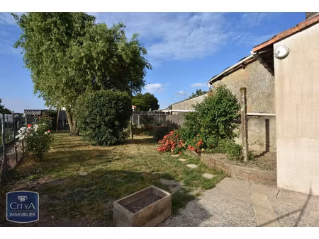 maison à vendre 6 pièces 124 m² - les cerqueux (49) - 139 000€