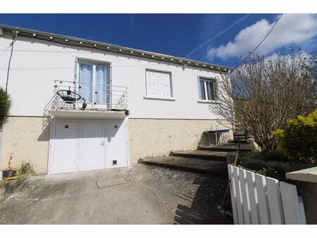 vente maison 4 pièces  90.00m²  civray