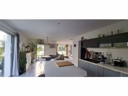 maison gorges 5 p . 4 chs . 103.47 m² . garage . t 442 m²