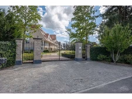 perfect instapklaar appartement op een mooie en rustige ligging!