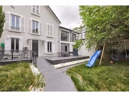 maison familiale garenne colombe