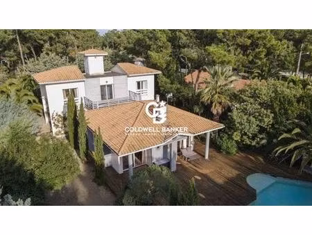 maison de 5 pièces de luxe en vente à lège-cap-ferret  nouvelle-aquitaine