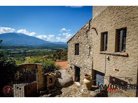 vente maison 5 pièces 147 m² à eus (66500)  350 000 €