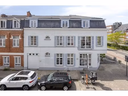 commercieel te koop in vilvoorde met 1 slaapkamer