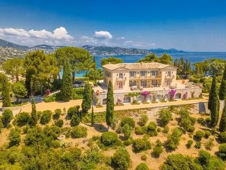 villa de 9 pièces de luxe en location sainte-maxime  provence-alpes-côte d'azur