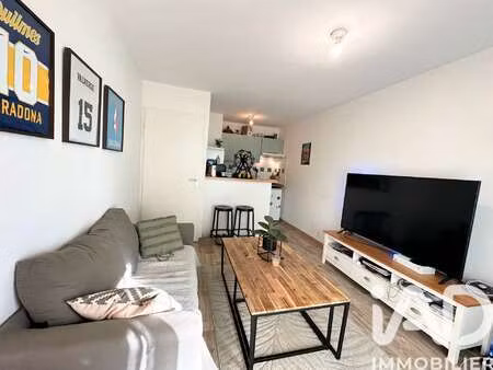 vente appartement 2 pièces piscine à castelginest (31780) : à vendre 2 pièces piscine / 30