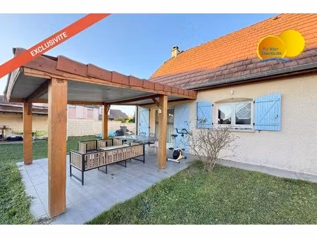 maison avec 4 chambres