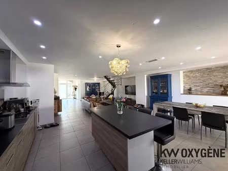 vente maison 5 pièces 197 m² à saint-cyprien (66750)  465 000 €